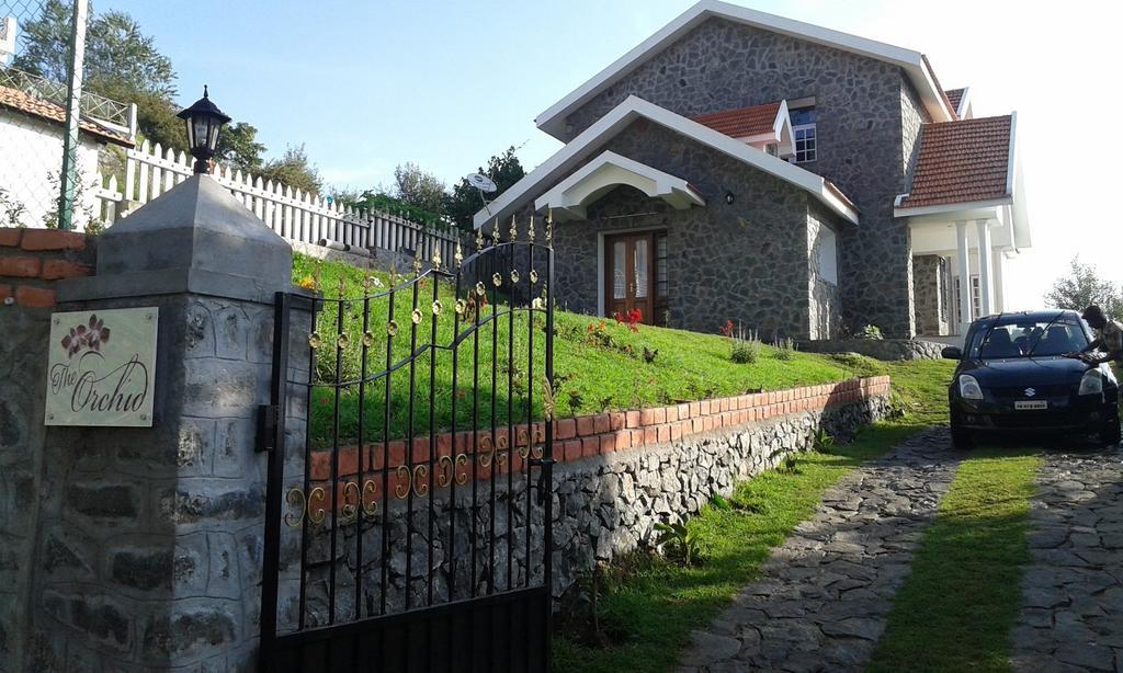 Adhithya Holidays Kodaikanal Phòng bức ảnh